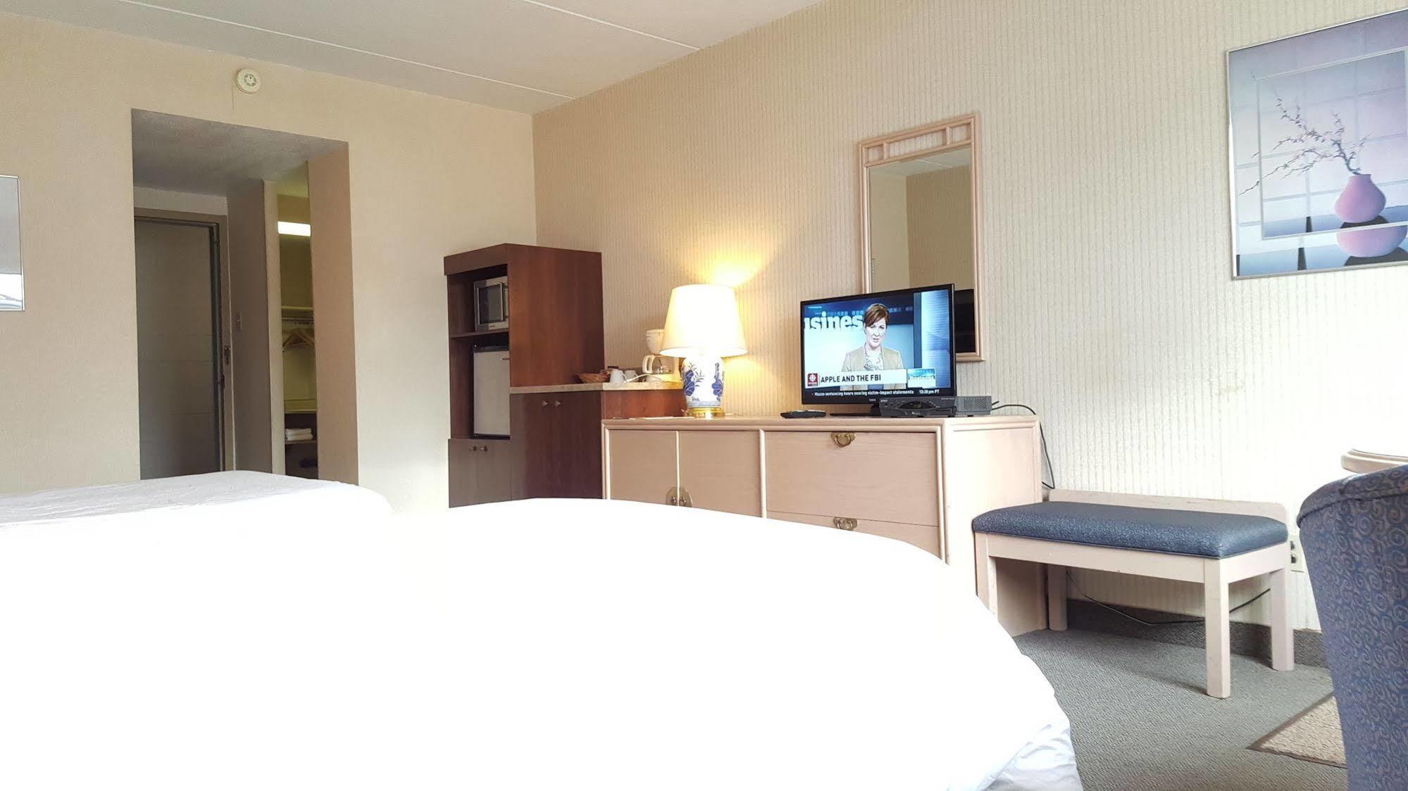 Trois-Rivières Hotel Motel Penn-Mass מראה חיצוני תמונה