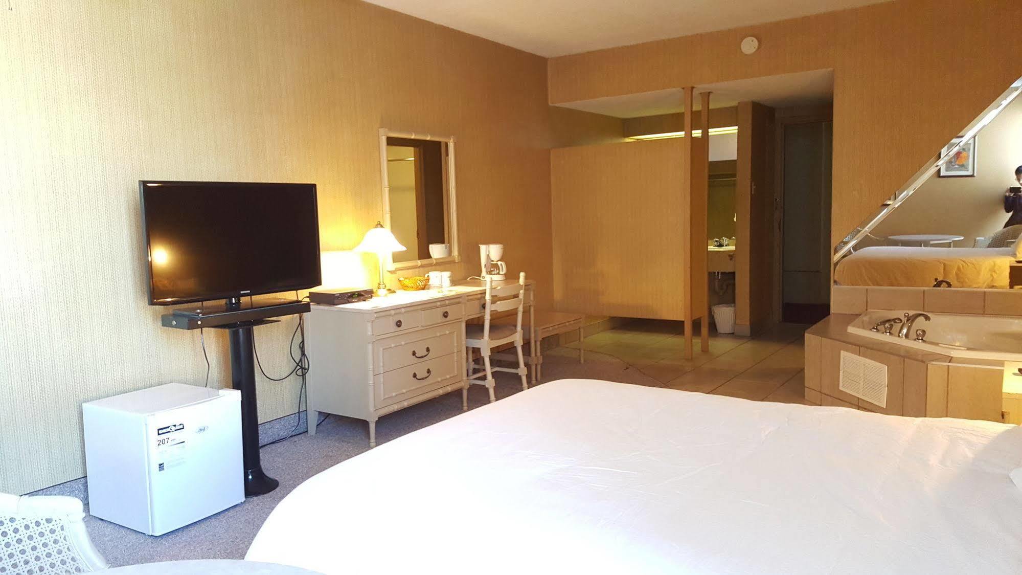 Trois-Rivières Hotel Motel Penn-Mass מראה חיצוני תמונה