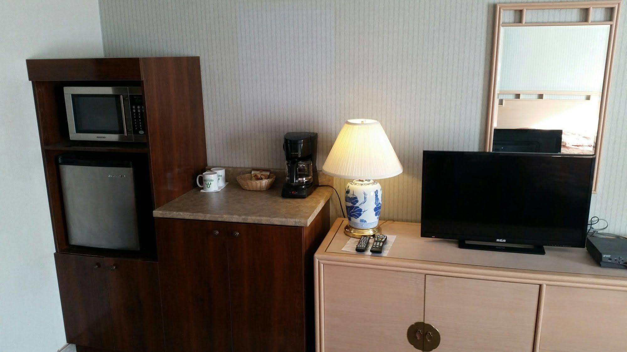 Trois-Rivières Hotel Motel Penn-Mass מראה חיצוני תמונה